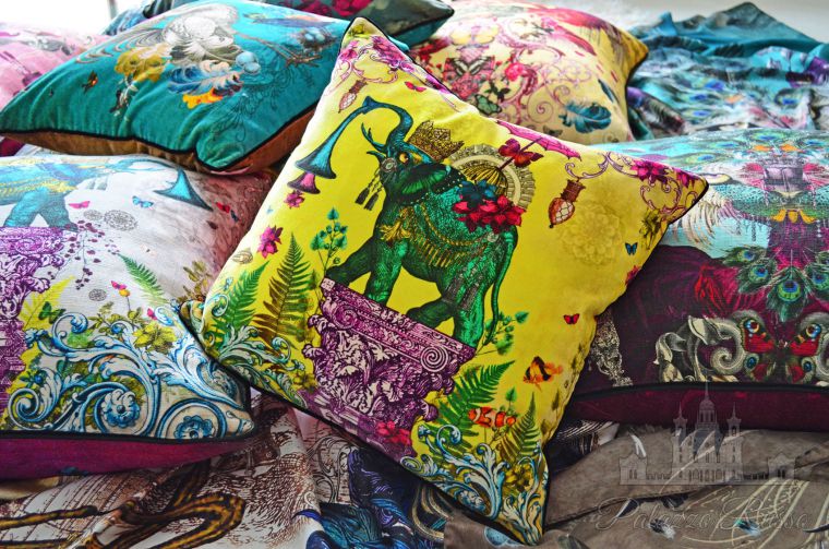 Позументы, фурнитура, аксессуары, подушки, 100 % British Cotton Velvet, CUSHION - THE OTHER ORIENT/, Santorus