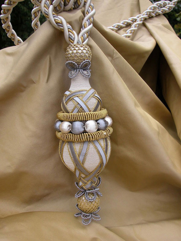 Позументы, фурнитура, аксессуары, MONMARTE KENTSFORD TIEBACK, Watts