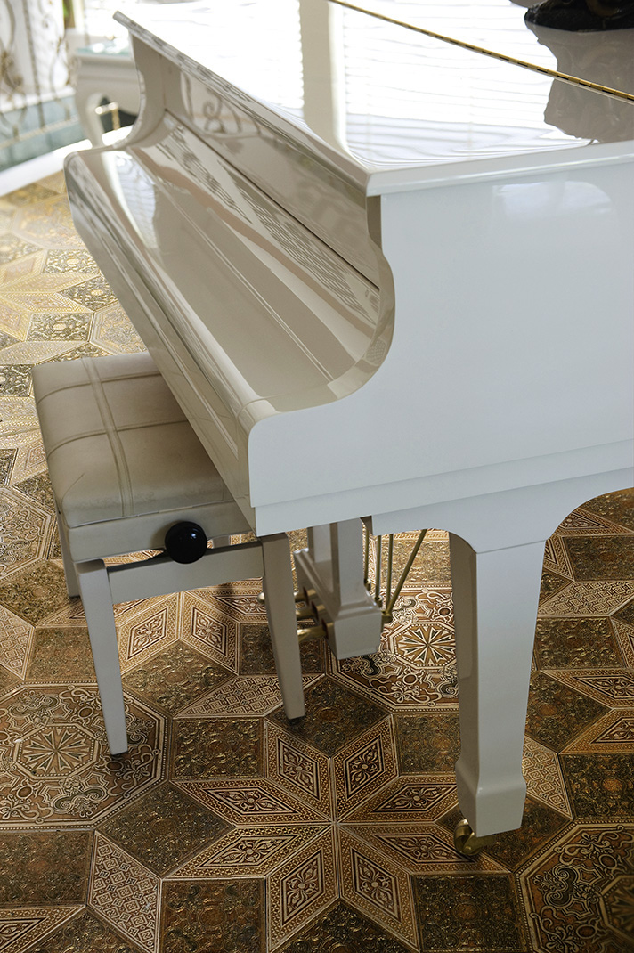 Натуральный камень, для полов и стен, Travertino Classico Noce Gold, GEMINI T 2, Akros